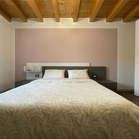 Dimora Rosso San Zeno - Wifi Veloce E Adatto Per Famiglie Verona Eksteriør billede
