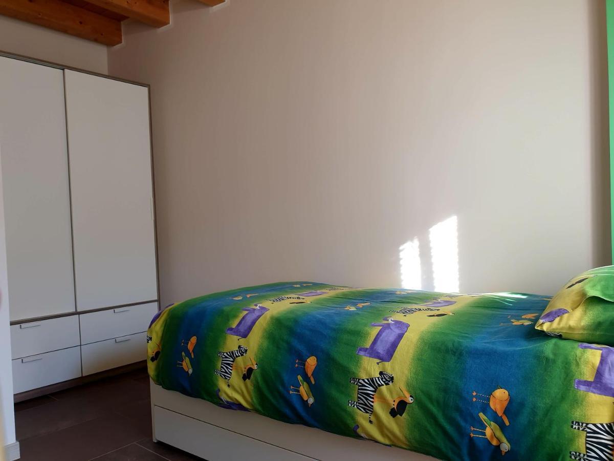 Dimora Rosso San Zeno - Wifi Veloce E Adatto Per Famiglie Verona Eksteriør billede